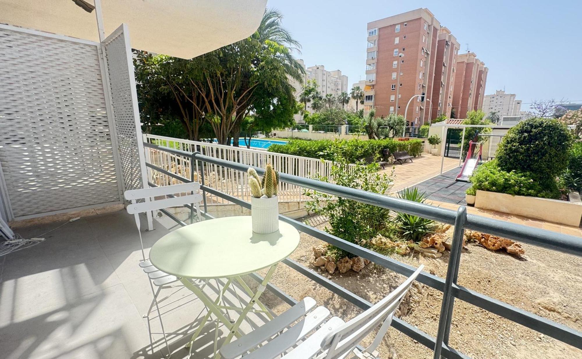 Estudio Con Piscina Alicante Exteriör bild
